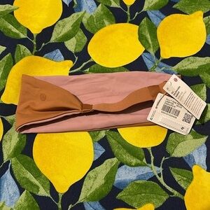 NWT Lululemon Nulu Wide Reversible Headband